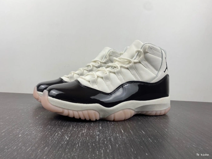Reps TBK Jordan 11 Air WMNS AR0715-101 Neapolitan 0807